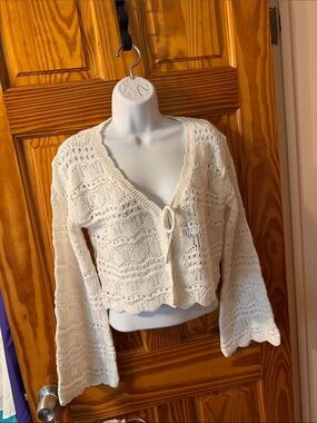 moon & madison Cream Crochet Tie-Front Cardigan. M and L